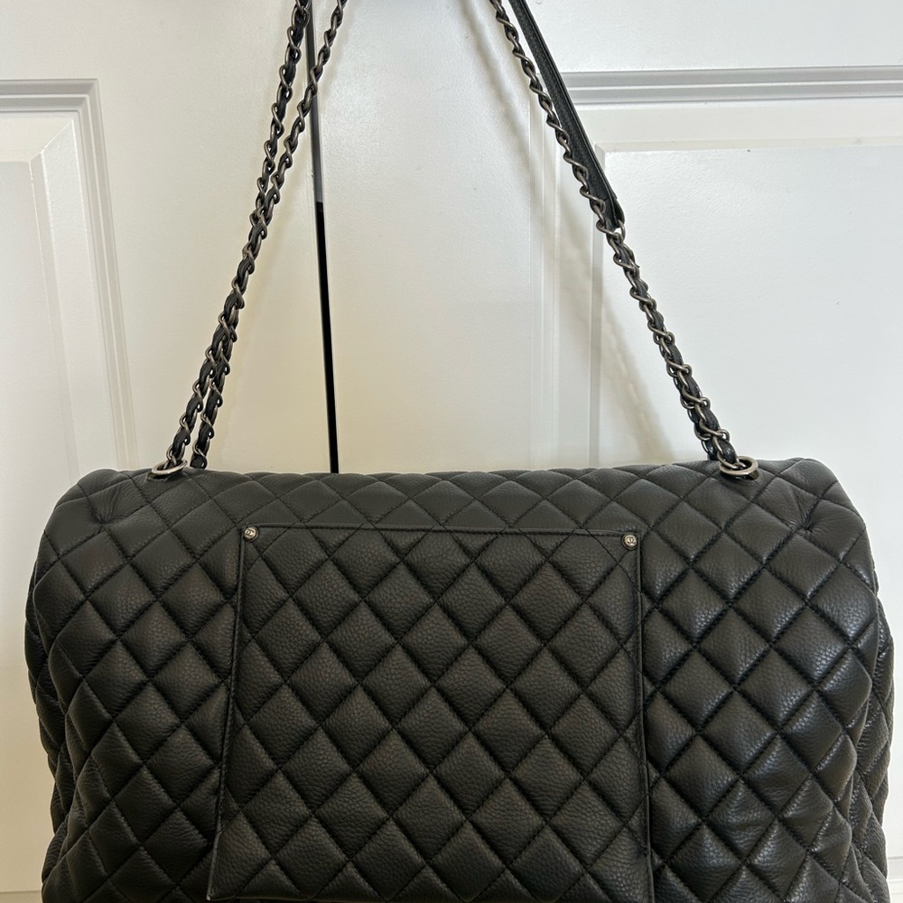 Black Quilted Shoulder Bag - Picture 4 of 6